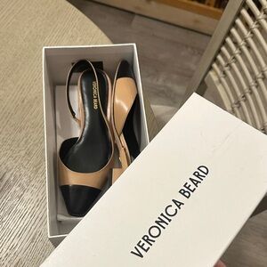 NWT Veronica Beard Two-Tone Black and Tan Heels